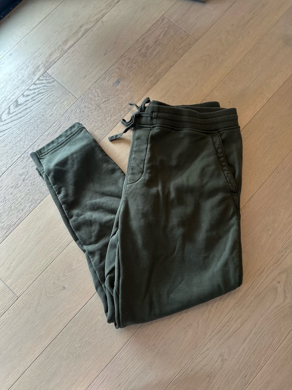 Banana Republic Olive Green Men's Jogger Sweatpants